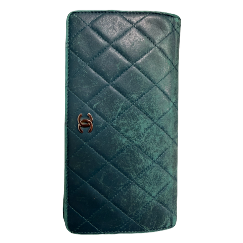 シャネル長財布のクリーニング+色掛け Before1